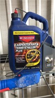 Termite killer, full w/ spray attachment