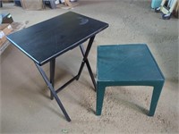 Green Plastic Table 16x16x16in and Wood Fold Up