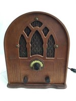 Vtg. Style Franklin Cathedral Radio