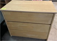 3-drawer chest of drawers