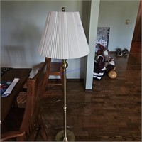 4 lamps