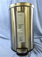 STAINLESS STEEL TRASH CAN 3.1 GAL CAPACITY