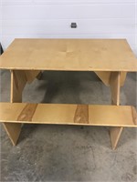 Collapsable Kids picnic table
