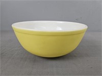 Vintage Yellow Pyrex Bowl 404 Large