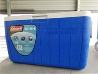 Coleman 48 qtrs./45.4 liter cooler in good conditi