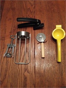 Various Kitchen Tools