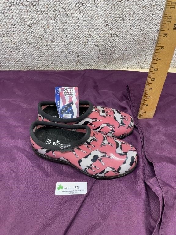 Sloggers Size 7 Pink Cow Clogs
