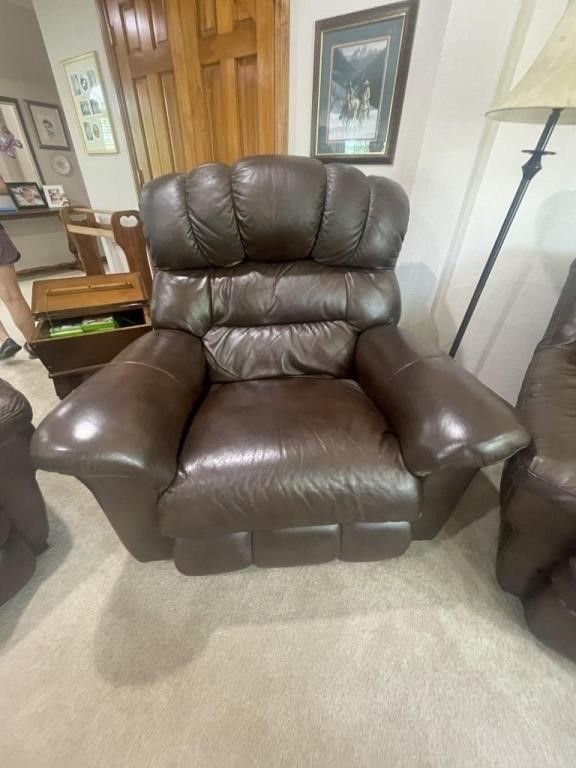 La Z Boy Leather Rocker Recliner