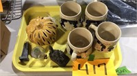 Mugs n misc decor tray lot