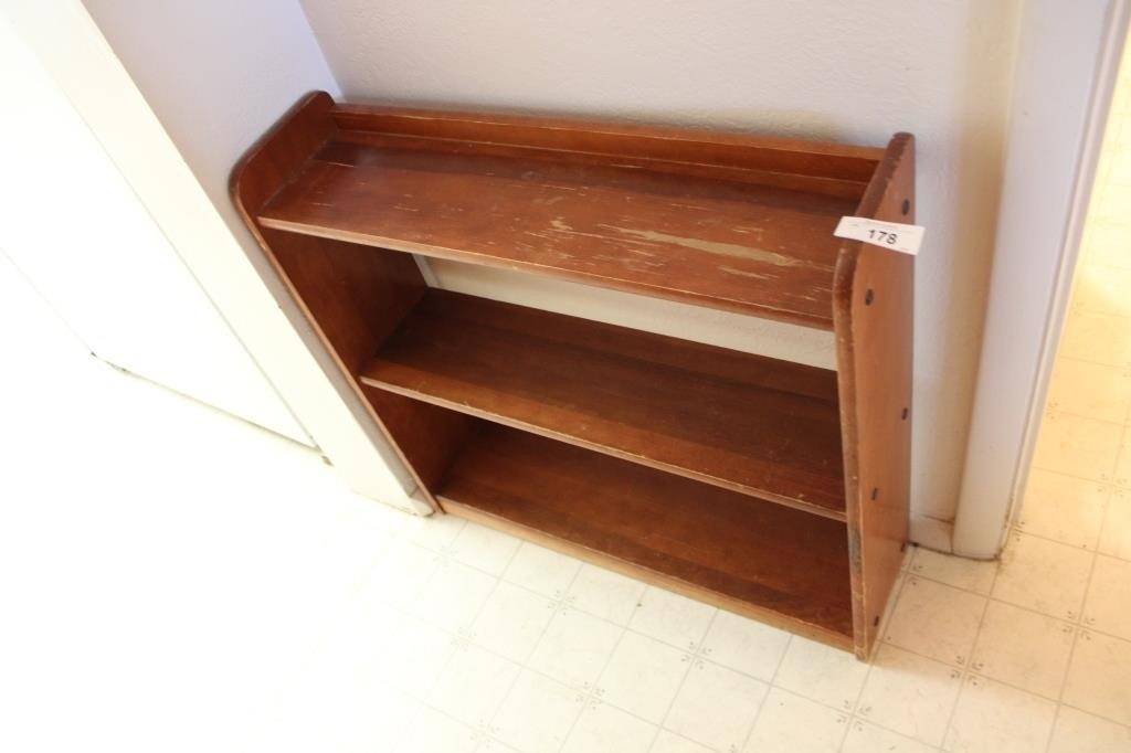 Wood shelf