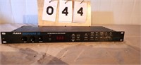 ALESIS Midverb III 16 Bit Simultaneous Multi