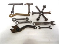 lot of 9 wrenches Myers, Unico, others