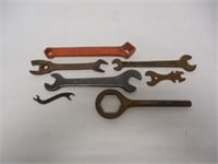 lot of 7 wrenches Ford, Maytag, Wood Beam other