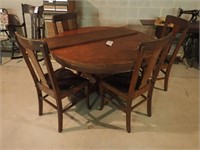 Vintage Rd. Table w/ Leaf-30" Diameter x 40"H +