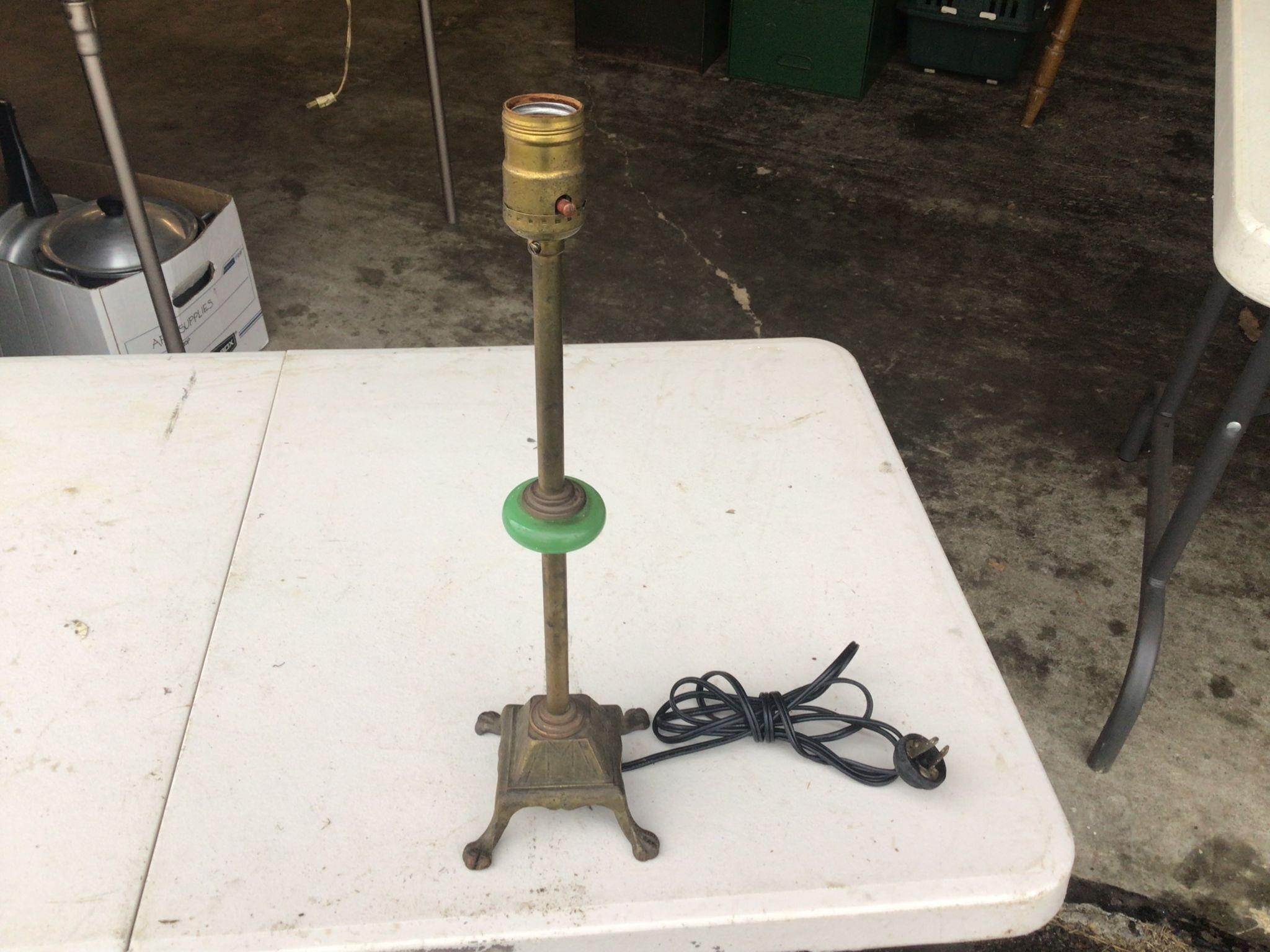 CAST IRON LAMP