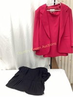 Women’s Suit & Dress