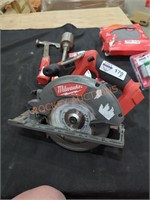 Milwaukee M18 6-1/2" circular saw