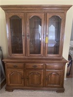 57x75x18 2 Pc China Cabinet