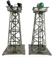 TWO LIONEL LIGHT BEACONS AND FLOOD LIGHT TOWERS