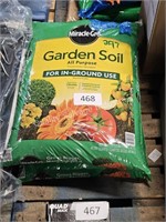 2- bags miracle gro garden soil