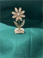 Pierced earring flower holder