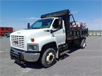 2005 GMC C6500 Dump Truck