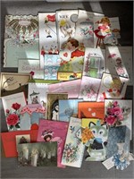 LARGE LOT OF VTG GREETING CARDS