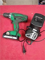 Hitachi drill two batteries one charger untested