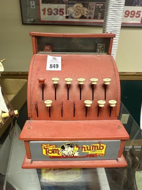 Toy cash register