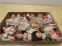 Vintage doll lot.