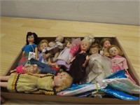 Vintage doll lot.