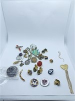PINS AND ASSORTED JEWELRY COSTUME