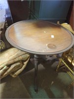 ROUND CARVED BASE TABLE 32x30