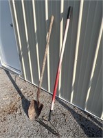 Shovel and garden rake