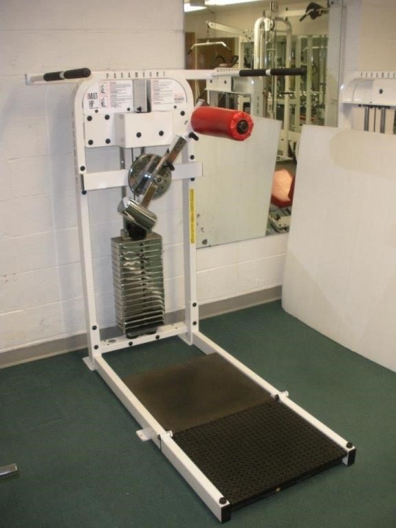 On line Auction Chiropractic and Gym Equipment Bid Now!!