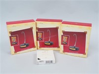 Hallmark Ornament Display Stands & Photo Corners