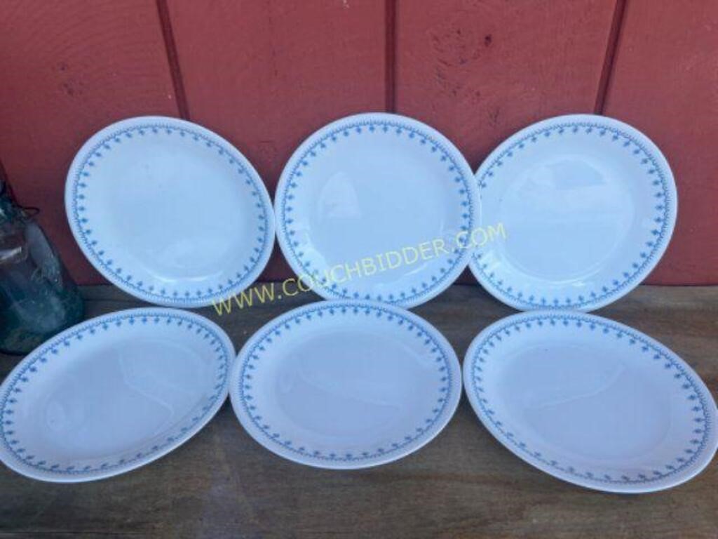 6 Corelle Blue Snowflake luncheon plates