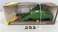 ERTL JOHN DEERE 1940 12A COMBINE