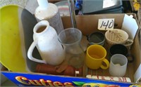 Mugs / Plate / Pitcher / Vase Lot