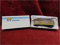 Walther's Schlitz Beer HO scale train car. Sign.