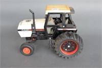 CASE 2594 TRACTOR - 1984 LIMITED EDITION - ERTL