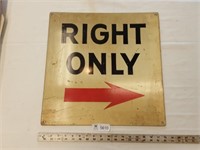 Right Only Sign 18x18"