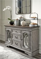 Ashley Lodenbay Dining Server