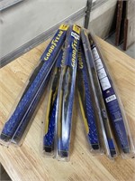 18" Wiper Blades (7)