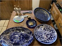 CONTENTS TOP OF BUTCHER BLOCK POLISH POTTERY MORE