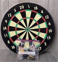 Dart Board w/ (6) Darts