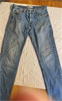 Men’s Levi Strauss work jeans athletic 30x32