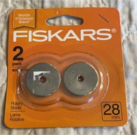 New Fiskars 28mm 2 pack rotary blade