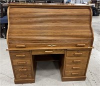 Large Late 20th Century Oak Pressed S Roll Desk
