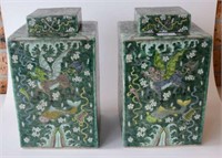 Large pair of Chinese famille verte covered tea
